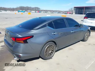 2020 Nissan Altima 2.5 S with VIN 1N4BL4BV1LC206534, listed as a IAAI auction lot 41864603 with 51,871 mi miles. Bid and sale history available at carsss.com. Image 4.