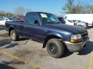1999 Ford Ranger XL with VIN 1FTYR10C2XUA03848, listed as a IAAI auction lot 42016634 with 79,575 mi miles. Bid and sale history available at carsss.com. Image 1.