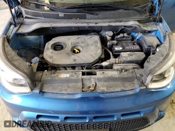 2015 Kia Soul + with VIN KNDJP3A5XF7219401, listed as a Copart auction lot 47695993 with 101,641 mi miles and Non Repairable. Bid and sale history available at carsss.com. Image 12.