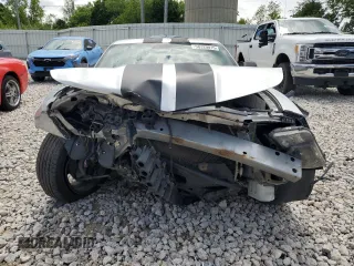 2011 Chevrolet Camaro 1LT z VIN 2G1FB1ED8B9168038, wystawiony jako Copart lot #58329815 z przebiegiem 121 889 mil mil oraz Czysty tytuł • Clean title. Historia ofert i sprzedaży dostępna na DreamBid. Obrazek 5.