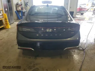 2024 Hyundai Sonata Hybrid SEL with VIN KMHL34JJ9RA098516, listed as a Copart auction lot 46903415 with 17,651 mi miles and Non Repairable. Bid and sale history available at carsss.com. Image 6.
