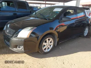 2010 Nissan Sentra S с VIN 3N1AB6AP1AL670502, выставлен на аукционе IAAI как лот 42365003 с пробегом 141 499 миль миль и . История ставок и продаж доступна на DreamBid. Изображение 2.