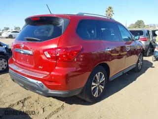 2017 Nissan Pathfinder SV with VIN 5N1DR2MNXHC913489, listed as a IAAI auction lot 41348069 with 86,353 mi miles. Bid and sale history available at carsss.com. Image 4.