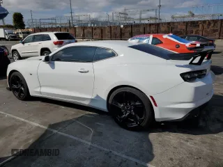 2024 Chevrolet Camaro 2LT with VIN 1G1FD1RS2R0115603, listed as a Copart auction lot 50968725 with 9,202 mi miles and Salvage Title. Bid and sale history available at carsss.com. Image 2.