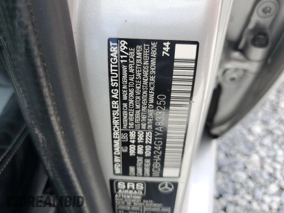 2000 Mercedes-Benz C 230 Kompressor with VIN WDBHA24G1YA833250, listed as a Copart auction lot 55699635 with 75,805 mi miles and Salvage Title. Bid and sale history available at DreamBid. Image 12.