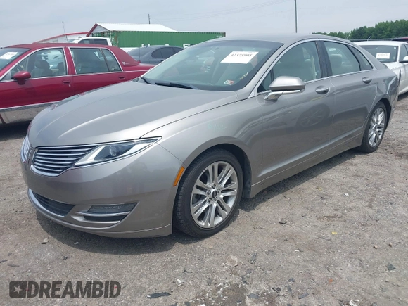 2016 Lincoln MKZ z VIN 3LN6L2G90GR621326, wystawiony jako IAAI lot #42375905 z przebiegiem 56 169 mil mil oraz . Historia ofert i sprzedaży dostępna na DreamBid. Obrazek 2.