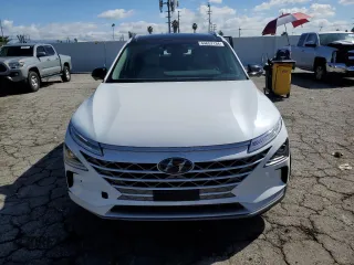 2022 Hyundai NEXO Limited z VIN KM8J84A63NU021945, wystawiony jako Copart lot #44657134 z przebiegiem 37 325 mil mil oraz . Historia ofert i sprzedaży dostępna na DreamBid. Obrazek 5.