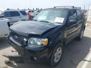 2006 Ford Escape Hybrid z VIN 1FMCU96H96KA25975, wystawiony jako IAAI lot #42130554 z przebiegiem 235 342 mil mil oraz . Historia ofert i sprzedaży dostępna na DreamBid. Obrazek 17.