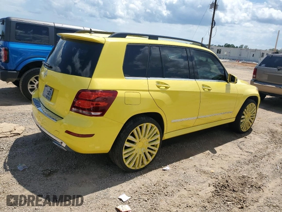 2015 Mercedes-Benz GLK 350 with VIN WDCGG5HB9FG353182, listed as a Copart auction lot 60457114 with 115,118 mi miles and Salvage Title. Bid and sale history available at DreamBid. Image 3.