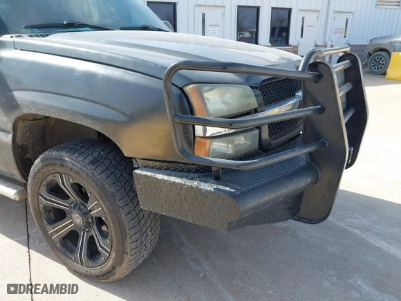 2005 Chevrolet Avalanche Z71 with VIN 3GNEK12Z35G291816, listed as a IAAI auction lot 41715344 with 247,353 mi miles. Bid and sale history available at carsss.com. Image 6.