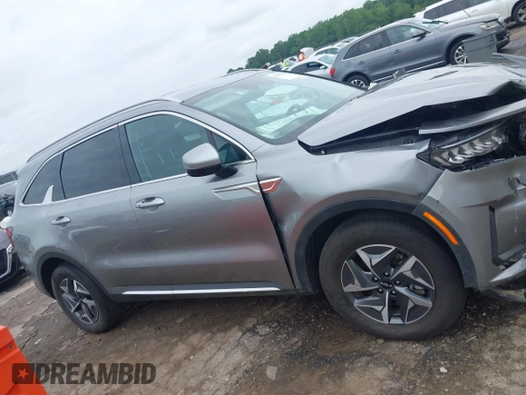 2022 Kia Sorento S with VIN KNDRG4LG2N5092371, listed as a IAAI auction lot 42470723 with 74,541 mi miles and . Bid and sale history available at DreamBid. Image 13.