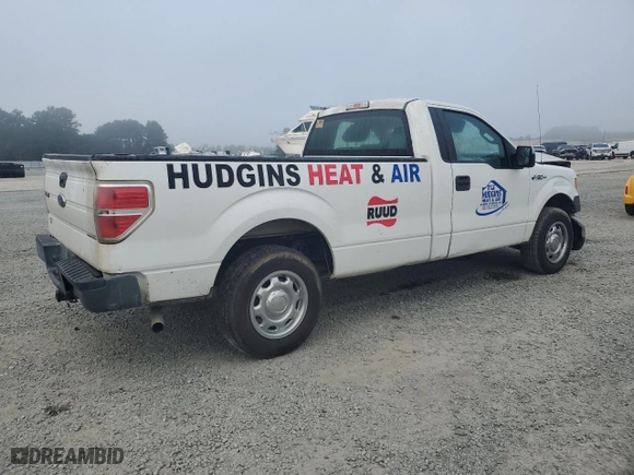 2014 Ford F-150 XL with VIN 1FTMF1CM7EKD61547, listed as a Copart auction lot 74311804 with 175,203 mi miles and Salvage Title. Bid and sale history available at carsss.com. Image 3.