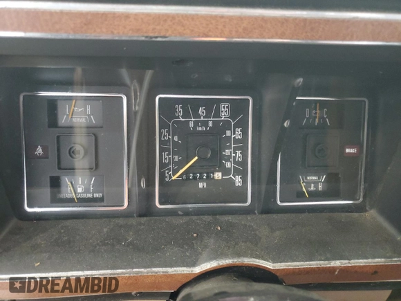 1987 Ford Econoline Cargo with VIN 1FTEE24N6HHB45016, listed as a Copart auction lot 50947745 with 62,721 mi miles and Salvage Title. Bid and sale history available at DreamBid. Image 9.