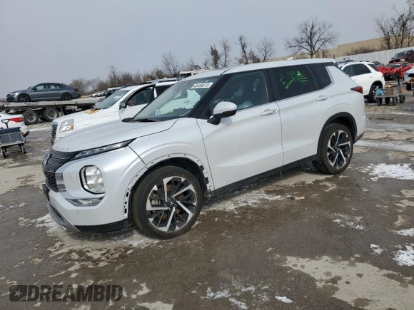 2024 Mitsubishi Outlander SE z VIN JA4J4VA88RZ020090, wystawiony jako Copart lot #45466615 z przebiegiem 41 644 mil mil oraz Szkoda całkowita • Salvage title. Historia ofert i sprzedaży dostępna na DreamBid. Obrazek 1.