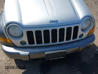 2006 Jeep Liberty Sport z VIN 1J4GL48K26W147004, wystawiony jako IAAI lot #42079926 z przebiegiem Nie podano mil oraz . Historia ofert i sprzedaży dostępna na DreamBid. Obrazek 10.