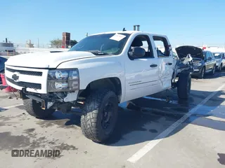 2011 Chevrolet Silverado 1500 LT with VIN 3GCPCSEA1BG296020, listed as a IAAI auction lot 41825565 with 225,006 mi miles and . Bid and sale history available at DreamBid. Image 18.