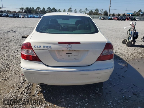 2008 Mercedes-Benz CLK 350 с VIN WDBTJ56H08F250107, выставлен на аукционе Copart как лот 44010495 с пробегом 170 986 миль миль и Списание • Salvage title. История ставок и продаж доступна на DreamBid. Изображение 6.