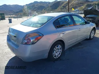 2011 Nissan Altima S with VIN 1N4AL2AP0BN487408, listed as a IAAI auction lot 41675403 with 184,476 mi miles and . Bid and sale history available at DreamBid. Image 4.