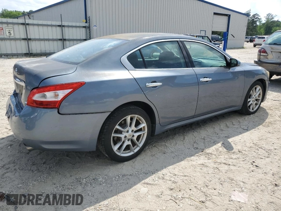 2010 Nissan Maxima SV z VIN 1N4AA5AP1AC831636, wystawiony jako Copart lot #54655015 z przebiegiem 111 077 mil mil oraz Szkoda całkowita • Salvage title. Historia ofert i sprzedaży dostępna na DreamBid. Obrazek 3.