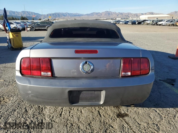 2006 Ford Mustang Standard with VIN 1ZVFT84N565105356, listed as a Copart auction lot 46710375 with 206,472 mi miles and Salvage Title. Bid and sale history available at carsss.com. Image 6.