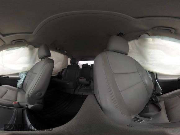 2015 Toyota Sienna XLE with VIN 5TDYK3DC8FS651580, listed as a IAAI auction lot 41971867 with 49,711 mi miles. Bid and sale history available at carsss.com. Image 19.