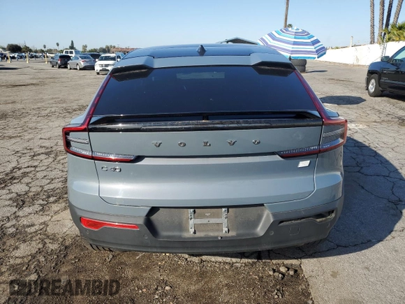 2023 Volvo C40 Plus с VIN YV4ED3GL1P2060733, выставлен на аукционе Copart как лот 42198985 с пробегом Не указан миль и Чистый • Clean title. История ставок и продаж доступна на DreamBid. Изображение 6.