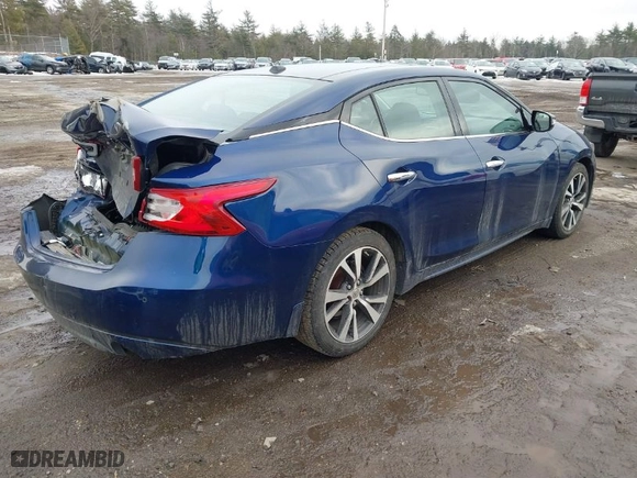2017 Nissan Maxima Platinum with VIN 1N4AA6AP5HC368853, listed as a IAAI auction lot 41699639 with NaN miles. Bid and sale history available at carsss.com. Image 4.