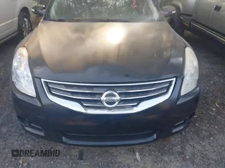 2010 Nissan Altima S with VIN 1N4AL2AP4AN501115, listed as a IAAI auction lot 41950720 with 176,170 mi miles and . Bid and sale history available at DreamBid. Image 6.