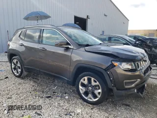 2020 Jeep Compass Limited with VIN 3C4NJCCB9LT122669, listed as a Copart auction lot 52720155 with 74,282 mi miles and Clean Title. Bid and sale history available at carsss.com. Image 4.