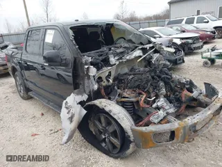 2017 Ford F-150 XL with VIN 1FTEW1EF3HFC22399, listed as a IAAI auction lot 41509258 with 77,948 mi miles. Bid and sale history available at carsss.com. Image 1.