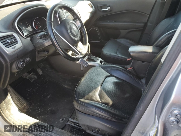 2019 Jeep Compass Limited with VIN 3C4NJDCBXKT745237, listed as a Copart auction lot 88453725 with 116,193 mi miles and Salvage title. Bid and sale history available at DreamBid. Image 7.