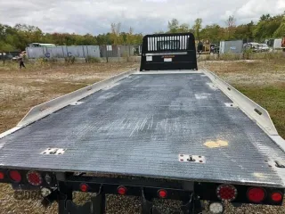 2020 Isuzu NQR IBT PWL with VIN JALE5W165L7302634, listed as a Copart auction lot 76354514 with 116,501 mi miles and Clean Title. Bid and sale history available at carsss.com. Image 6.