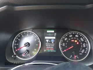 2021 Toyota RAV4 XLE z VIN 2T3W1RFV5MW118836, wystawiony jako IAAI lot #42031596 z przebiegiem 56 712 mil mil oraz . Historia ofert i sprzedaży dostępna na DreamBid. Obrazek 7.