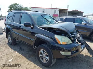 2007 Lexus GX 470 with VIN JTJBT20X170142258, listed as a IAAI auction lot 42011286 with 146,166 mi miles. Bid and sale history available at carsss.com. Image 1.