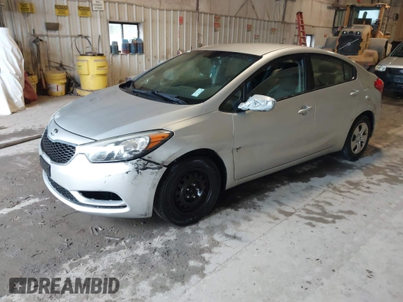 2014 Kia Forte LX with VIN KNAFK4A61E5139611, listed as a IAAI auction lot 42233899 with 229,981 mi miles and . Bid and sale history available at carsss.com. Image 2.