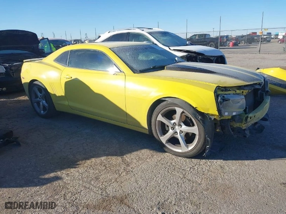 2014 Chevrolet Camaro LT with VIN 2G1FC1E38E9153306, listed as a IAAI auction lot 41243234 with NaN miles. Bid and sale history available at carsss.com. Image 1.