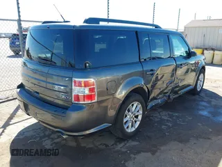 2016 Ford Flex SE with VIN 2FMGK5B89GBA18817, listed as a IAAI auction lot 41849047 with 150,807 mi miles. Bid and sale history available at carsss.com. Image 4.
