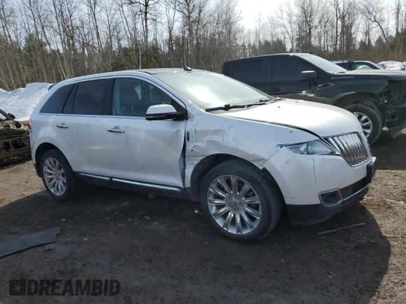 2014 Lincoln MKX with VIN 2LMDJ8JK1EBL19698, listed as a Copart auction lot 48808775 with 165,761 mi miles and Clean Title. Bid and sale history available at DreamBid. Image 4.