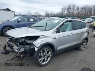 2013 Ford Escape SEL with VIN 1FMCU9H92DUA90495, listed as a IAAI auction lot 41780306 with 139,979 mi miles. Bid and sale history available at carsss.com. Image 2.