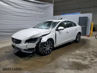 2015 Volvo S60 T5 Drive-E Premier with VIN YV140MFK5F1352599, listed as a Copart auction lot 49120995 with 151,436 mi miles and Salvage Title. Bid and sale history available at carsss.com. Image 1.