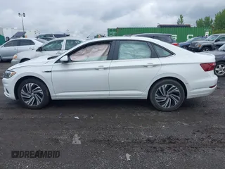 2020 Volkswagen Jetta SEL with VIN 3VWEB7BU9LM013708, listed as a IAAI auction lot 42310338 with 43,259 mi miles and . Bid and sale history available at DreamBid. Image 14.
