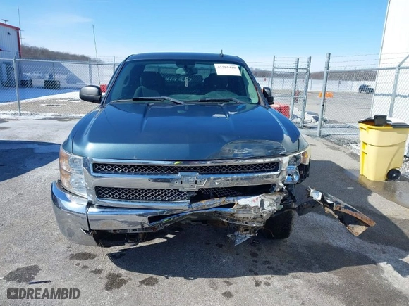 2013 Chevrolet Silverado 1500 LT with VIN 1GCRKSE75DZ253870, listed as a IAAI auction lot 41585450 with 1 mi miles. Bid and sale history available at carsss.com. Image 12.