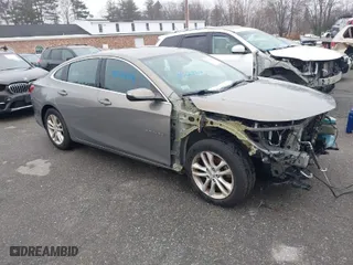 2017 Chevrolet Malibu LT with VIN 1G1ZE5ST6HF176369, listed as a IAAI auction lot 41021169 with 89,650 mi miles. Bid and sale history available at carsss.com. Image 1.