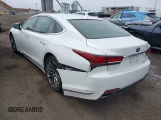 2018 Lexus LS with VIN JTHC51FF2J5002867, listed as a IAAI auction lot 41901468 with 102,602 mi miles. Bid and sale history available at carsss.com. Image 3.