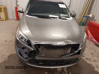 2017 Kia Sorento EX with VIN 5XYPH4A55HG202671, listed as a IAAI auction lot 41308627 with 129,085 mi miles and . Bid and sale history available at DreamBid. Image 12.