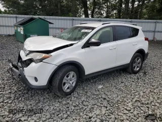 2015 Toyota RAV4 LE с VIN JTMBFREV8FJ038997, выставлен на аукционе Copart как лот 59527855 с пробегом 88 892 миль миль и Списание • Salvage title. История ставок и продаж доступна на DreamBid. Изображение 1.