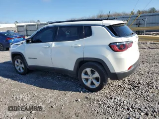 2020 Jeep Compass Altitude with VIN 3C4NJCBB8LT169550, listed as a Copart auction lot 86330194 with 59,252 mi miles and Salvage Title. Bid and sale history available at carsss.com. Image 2.