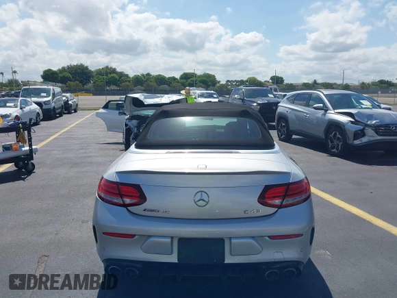 2019 Mercedes-Benz C 43 AMG with VIN WDDWK6EBXKF799678, listed as a IAAI auction lot 42313105 with 49,126 mi miles and . Bid and sale history available at DreamBid. Image 16.