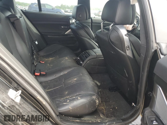 2016 BMW M6 z VIN WBS6E9C53GGF92689, wystawiony jako Copart lot #60226324 z przebiegiem Nie podano mil oraz Szkody całkowita. Historia ofert i sprzedaży dostępna na DreamBid. Obrazek 10.