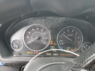 2013 BMW 3 Series 328i с VIN WBA3C1C5XDF440003, выставлен на аукционе Copart как лот 48165335 с пробегом 129 354 миль миль и Списание • Salvage title. История ставок и продаж доступна на DreamBid. Изображение 9.